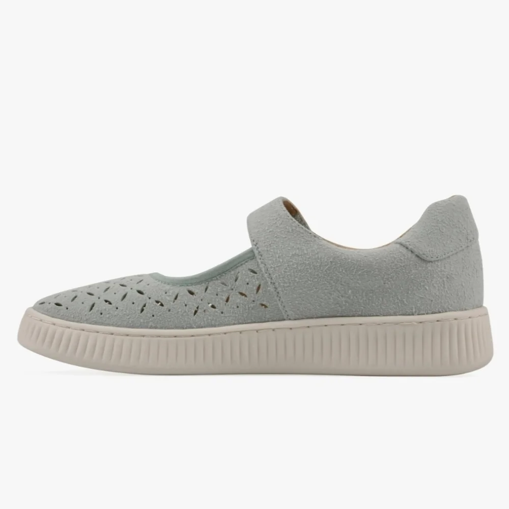 White Mountain | Womens Doubles Mary Jane Hybrid Sneakers In Lt Sage Size 8